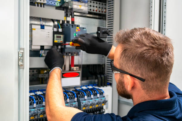 Best Licensed Electrician  in Hurstbourne, KY